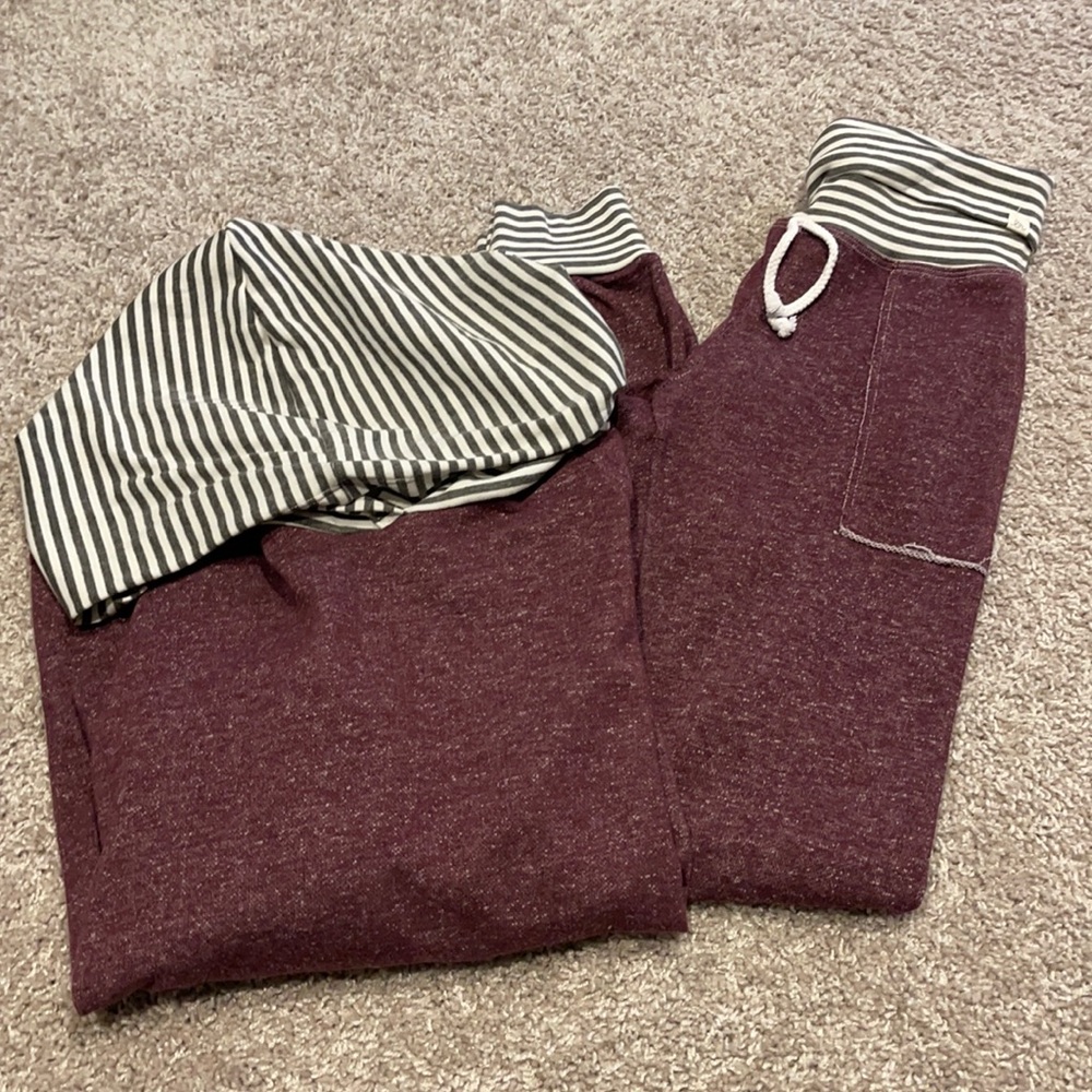 Like new lulu and roo women’s sweatsuit